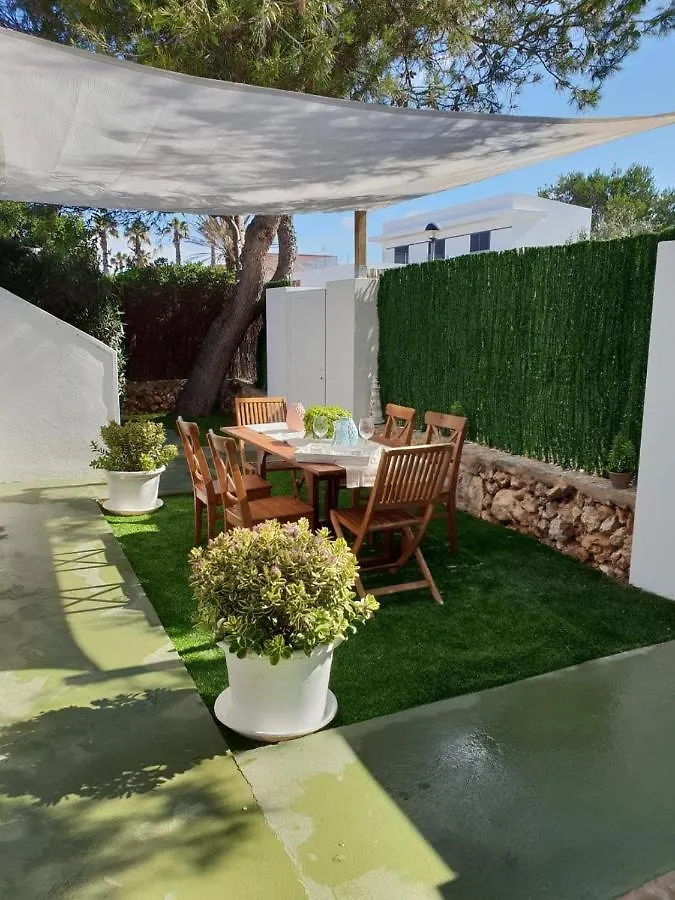 Apartamentos Delfines Cala Blanca  Apartment Cala Blanca (Menorca)