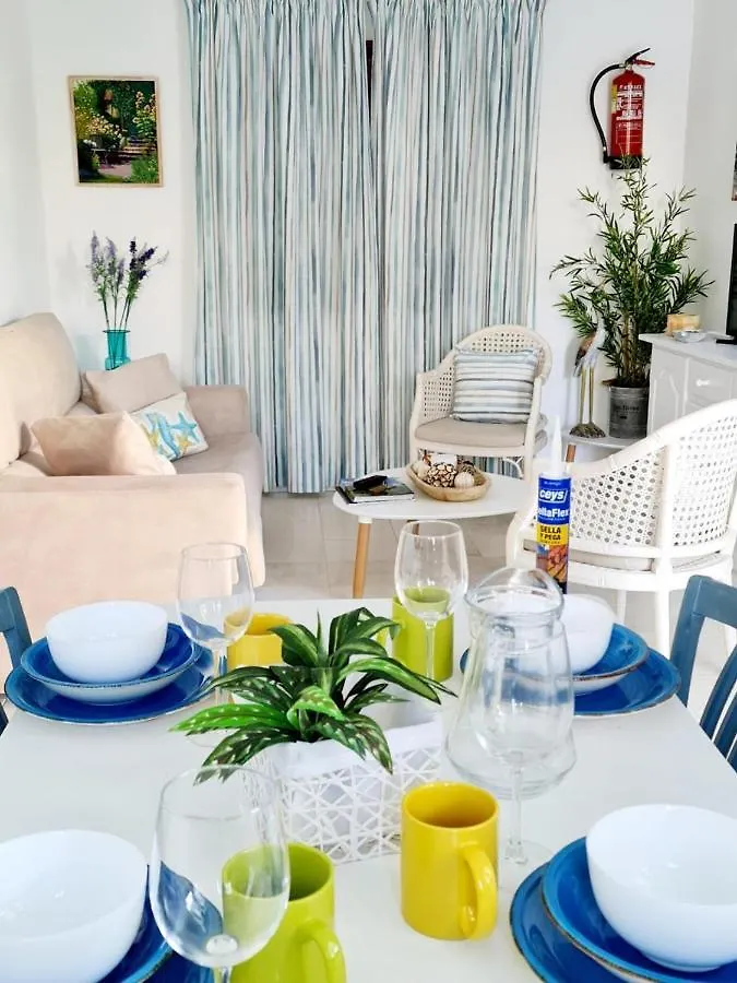 Apartamentos Delfines Cala Blanca