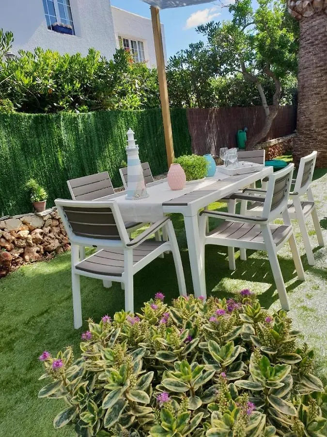 Apartamentos Delfines Cala Blanca